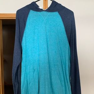 long sleeve 2 color tee